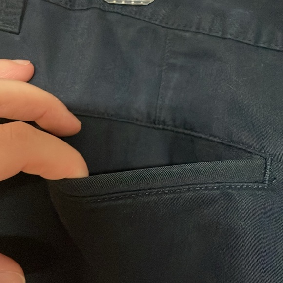 Chaps size 34 Navy Flat Front Golf Shorts with Front and Back Pockets - Picture 8 of 10